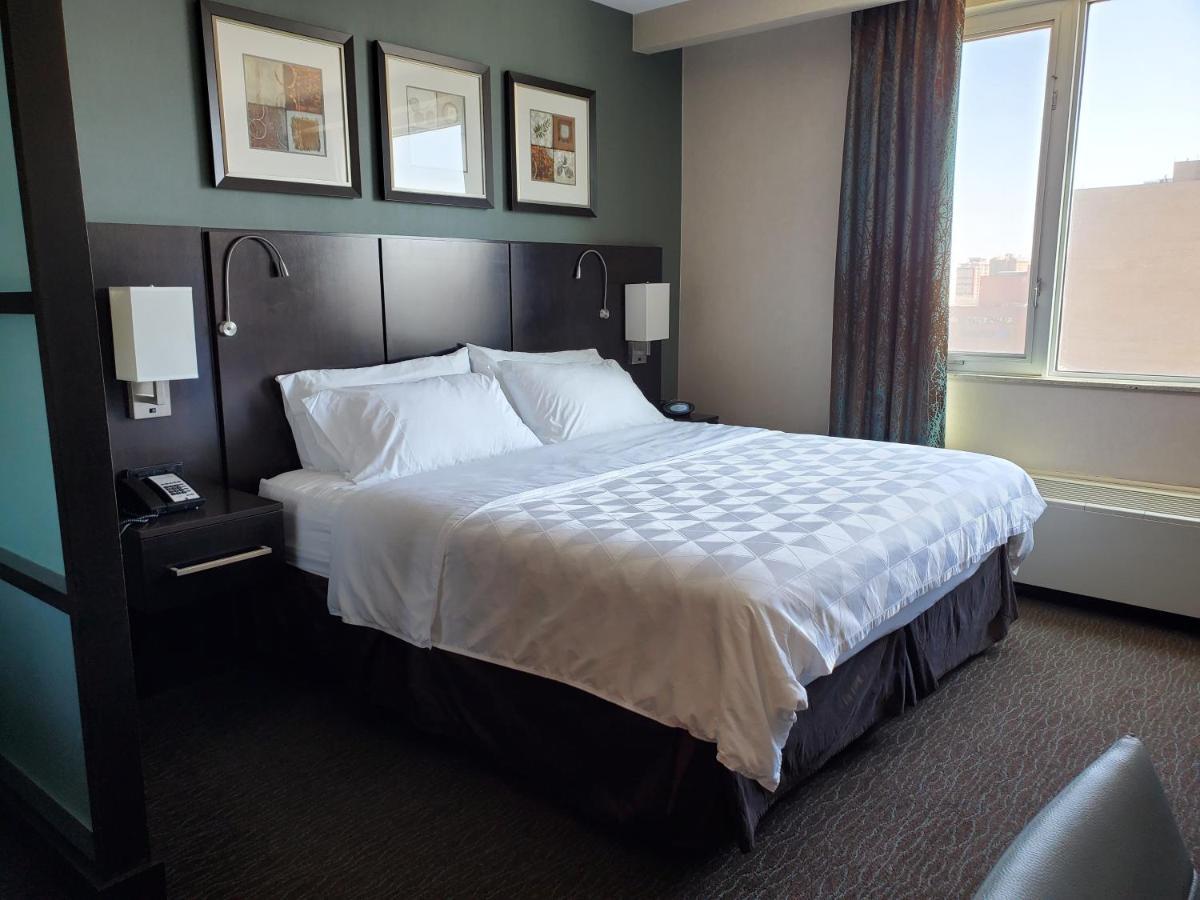 Holiday Inn Saskatoon Downtown By Ihg Bagian luar foto