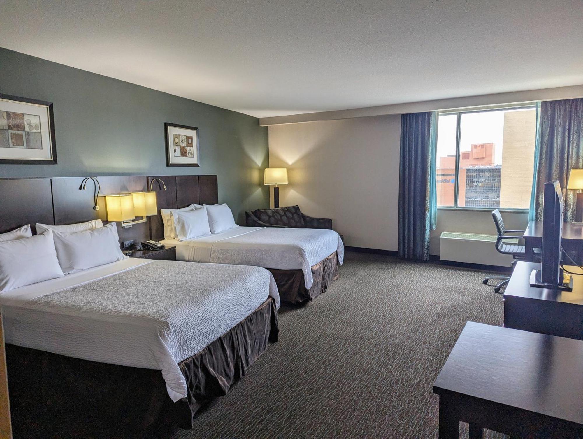Holiday Inn Saskatoon Downtown By Ihg Bagian luar foto