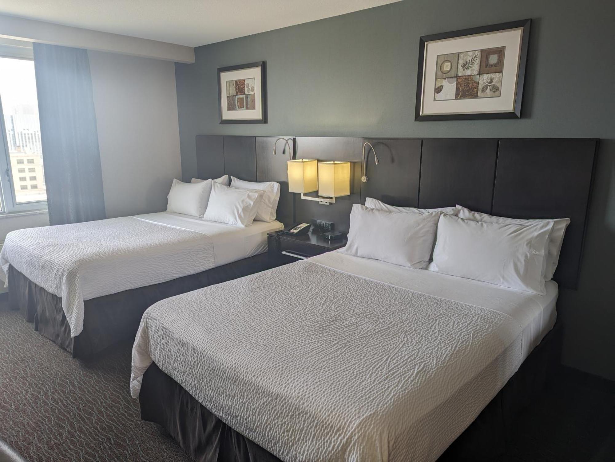 Holiday Inn Saskatoon Downtown By Ihg Bagian luar foto